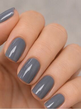 🖤 Classic Gray
Nails 5 for $20 or $7